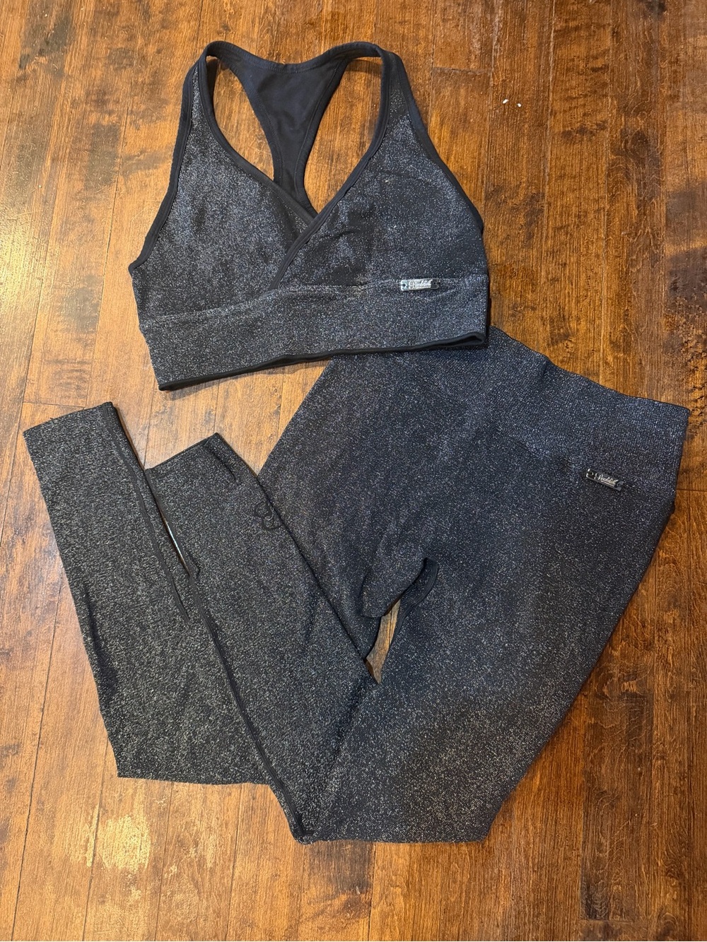 Bombshell Sportswear Matching Black Shimmer Set Sports Bra M Leggings Sm